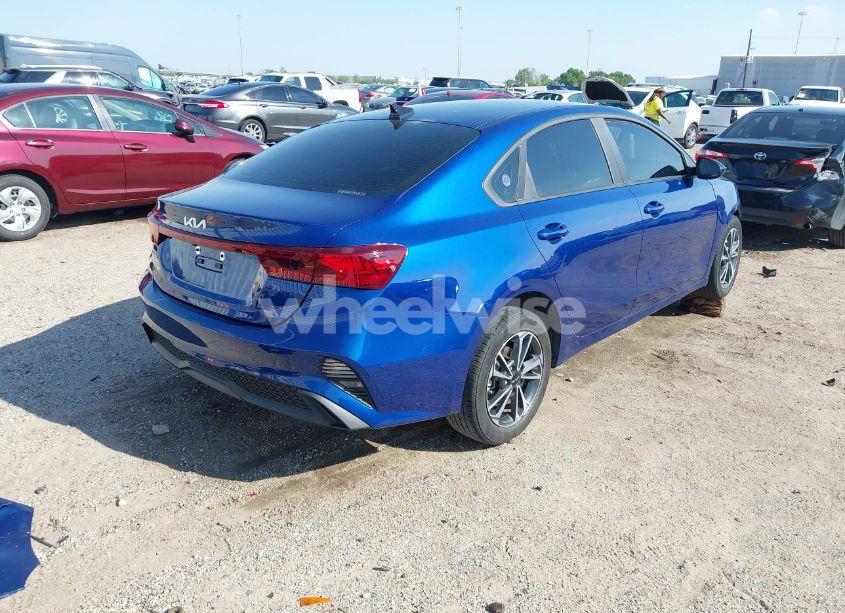 Photo 4 of 2024 Kia Forte LXS (VIN 3KPF24AD4RE832183)