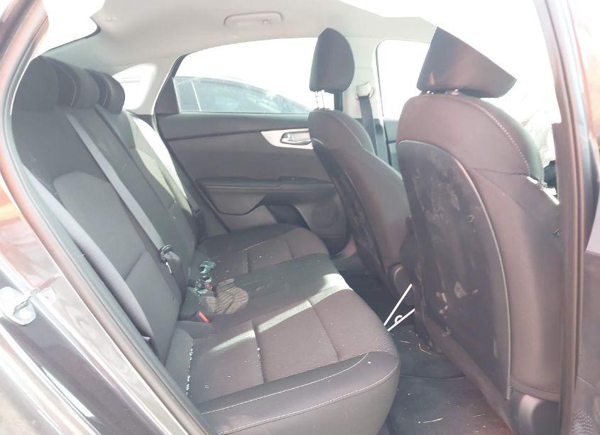 Photo 8 of 2024 Kia Forte LXS (VIN 3KPF24AD4RE837898)