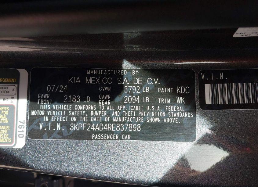 Photo 9 of 2024 Kia Forte LXS (VIN 3KPF24AD4RE837898)