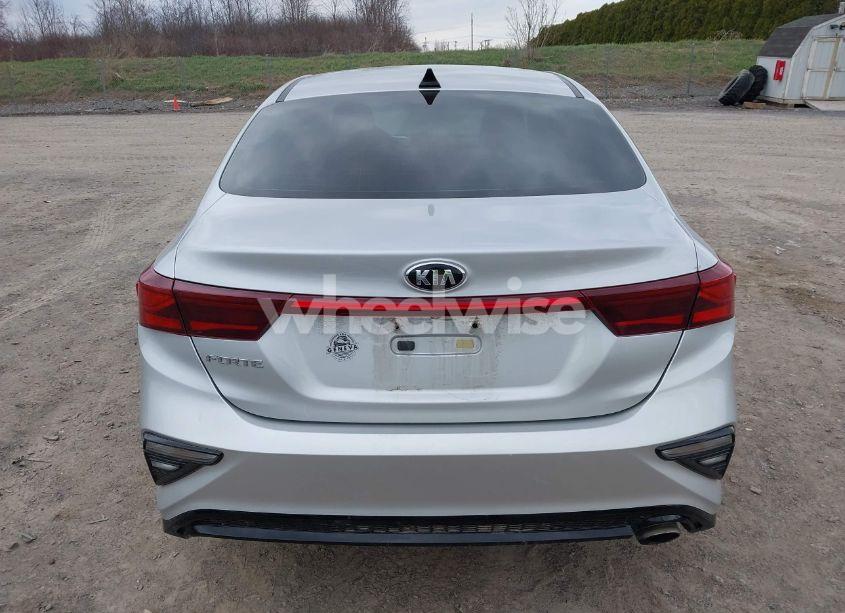 Photo 16 of 2019 Kia Forte LXS (VIN 3KPF24AD5KE012023)