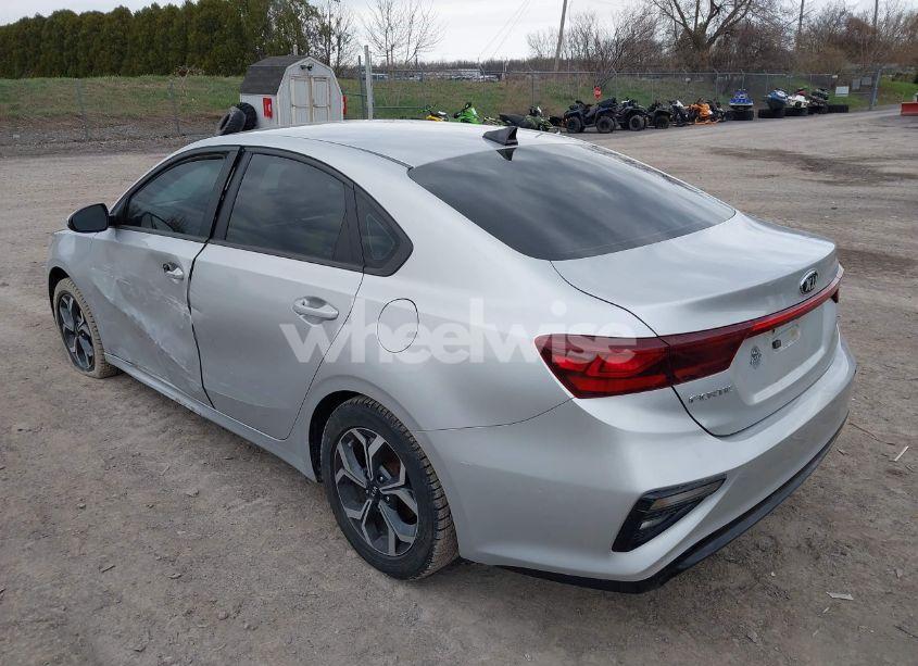 Photo 3 of 2019 Kia Forte LXS (VIN 3KPF24AD5KE012023)