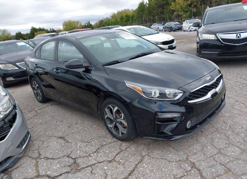 2019 Kia Forte LXS (VIN 3KPF24AD5KE032675) main photo