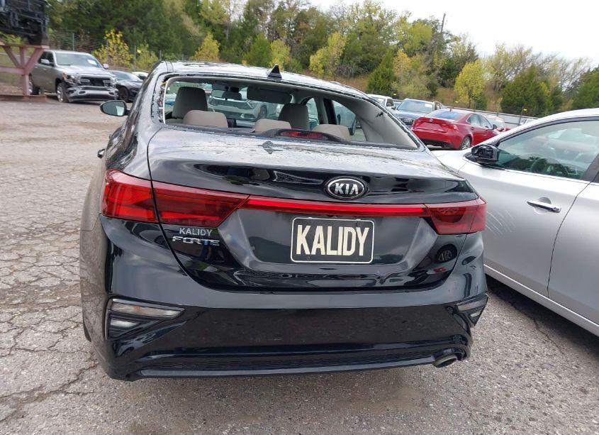 Photo 16 of 2019 Kia Forte LXS (VIN 3KPF24AD5KE032675)