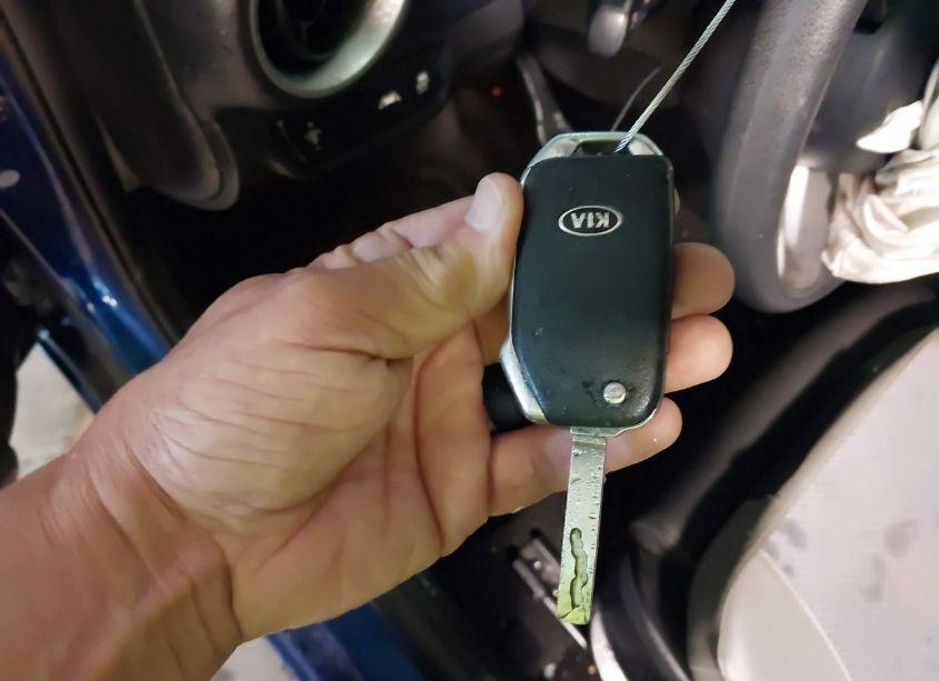 Photo 11 of 2019 Kia Forte LXS (VIN 3KPF24AD5KE049959)