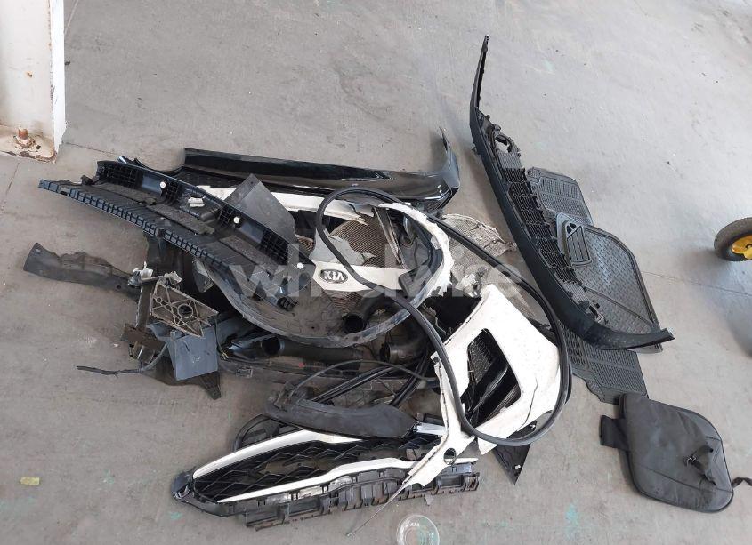 Photo 12 of 2019 Kia Forte FE/LX/LXS (VIN 3KPF24AD5KE058905)