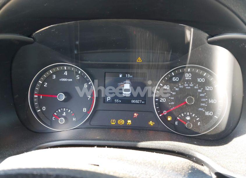 Photo 7 of 2019 Kia Forte LXS (VIN 3KPF24AD5KE060024)