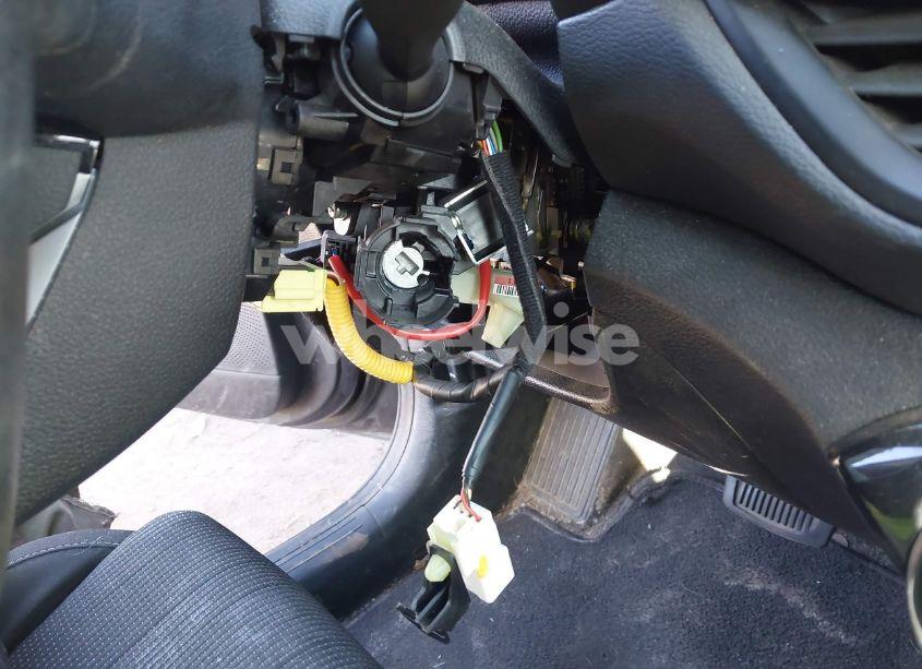 Photo 16 of 2019 Kia Forte LXS (VIN 3KPF24AD5KE083030)