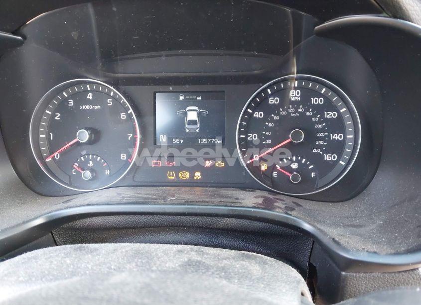 Photo 7 of 2019 Kia Forte LXS (VIN 3KPF24AD5KE083030)