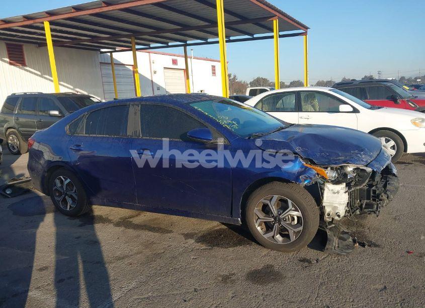 Photo 14 of 2019 Kia Forte LXS (VIN 3KPF24AD5KE118830)