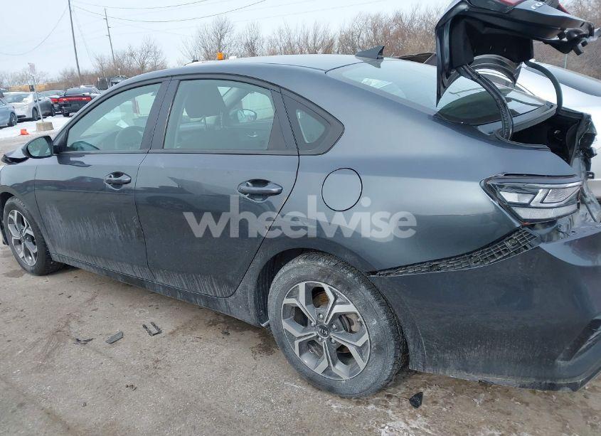 Photo 14 of 2019 Kia Forte LXS (VIN 3KPF24AD5KE135515)