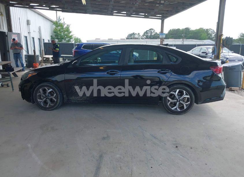 Photo 15 of 2020 Kia Forte LXS (VIN 3KPF24AD5LE141476)