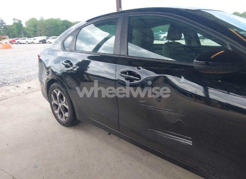Photo 20 of 2020 Kia Forte LXS (VIN 3KPF24AD5LE141476)