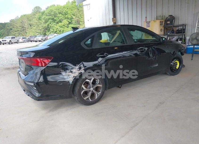 Photo 4 of 2020 Kia Forte LXS (VIN 3KPF24AD5LE141476)