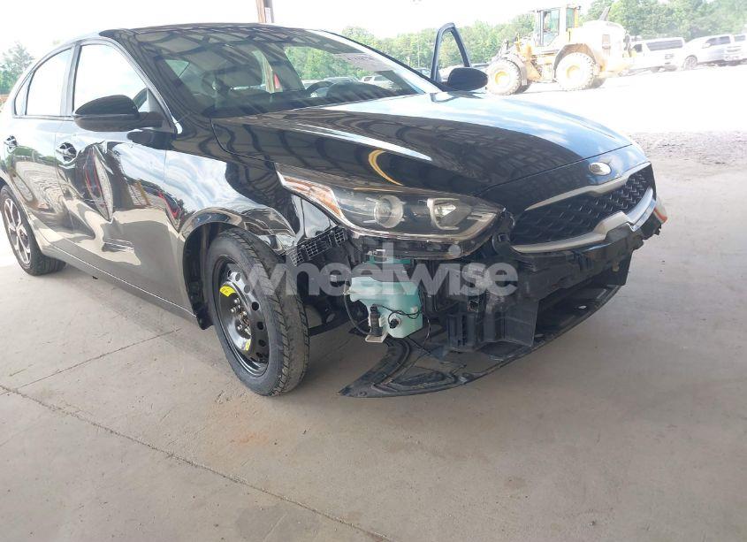 Photo 6 of 2020 Kia Forte LXS (VIN 3KPF24AD5LE141476)
