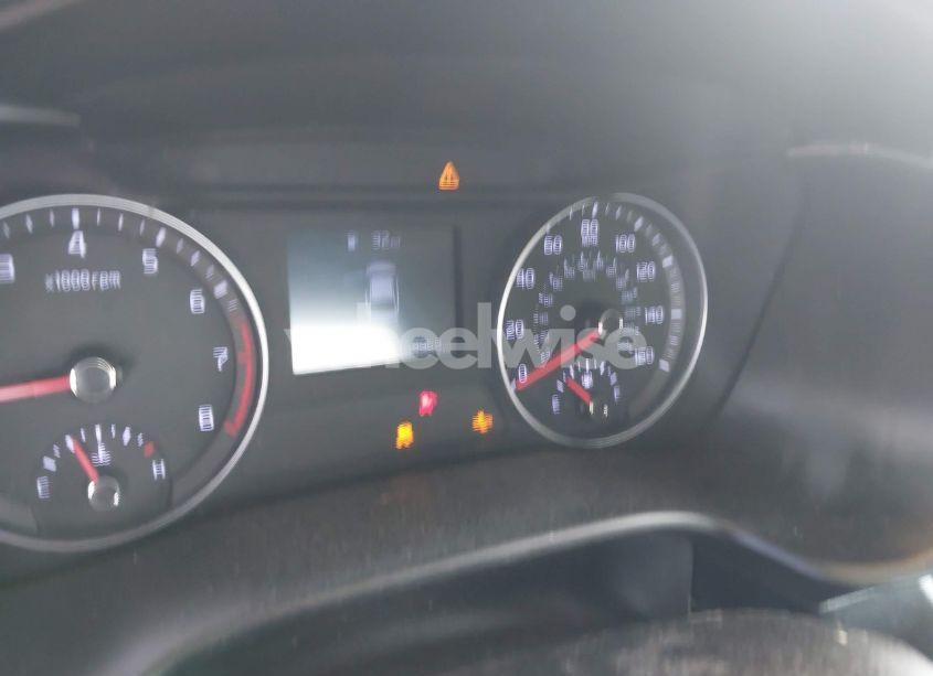 Photo 7 of 2020 Kia Forte LXS (VIN 3KPF24AD5LE141476)