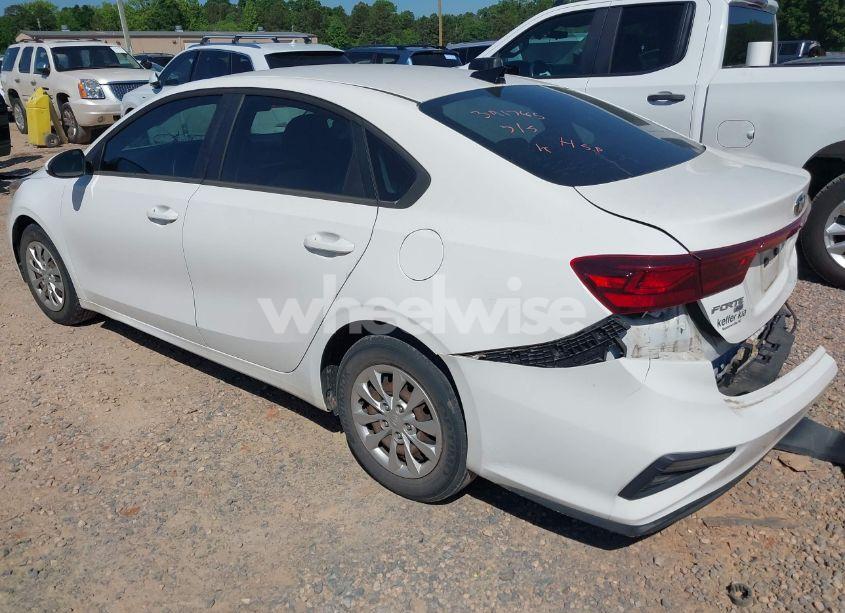 Photo 3 of 2020 Kia Forte FE (VIN 3KPF24AD5LE184392)