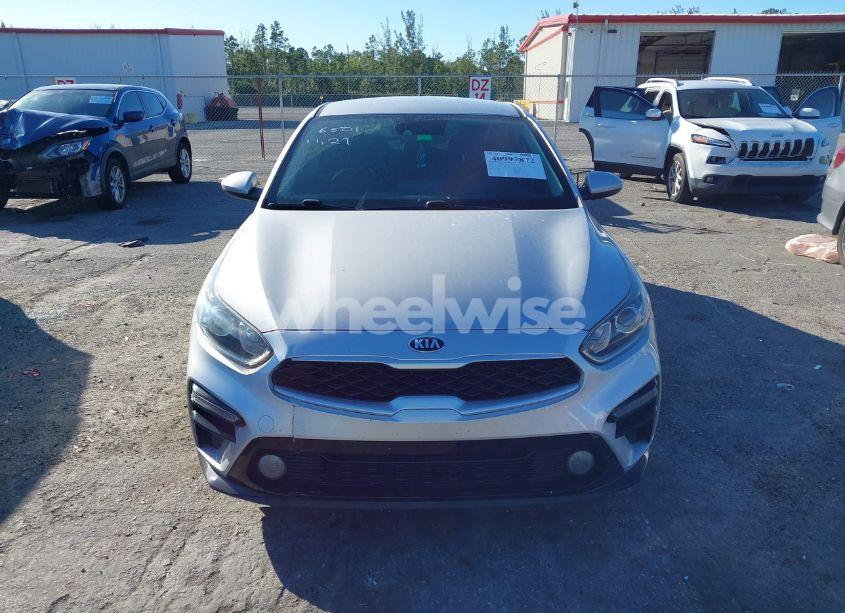 Photo 12 of 2020 Kia Forte LXS (VIN 3KPF24AD5LE186501)