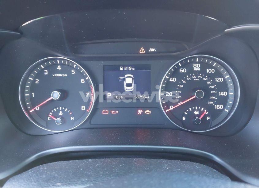 Photo 7 of 2020 Kia Forte LXS (VIN 3KPF24AD5LE186501)