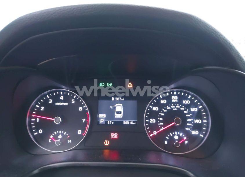 Photo 7 of 2020 Kia Forte LXS (VIN 3KPF24AD5LE193951)