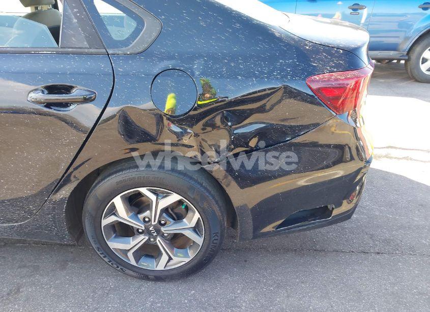 Photo 6 of 2020 Kia Forte LXS (VIN 3KPF24AD5LE194632)