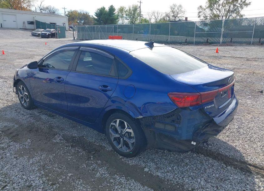 Photo 3 of 2020 Kia Forte LXS (VIN 3KPF24AD5LE244431)