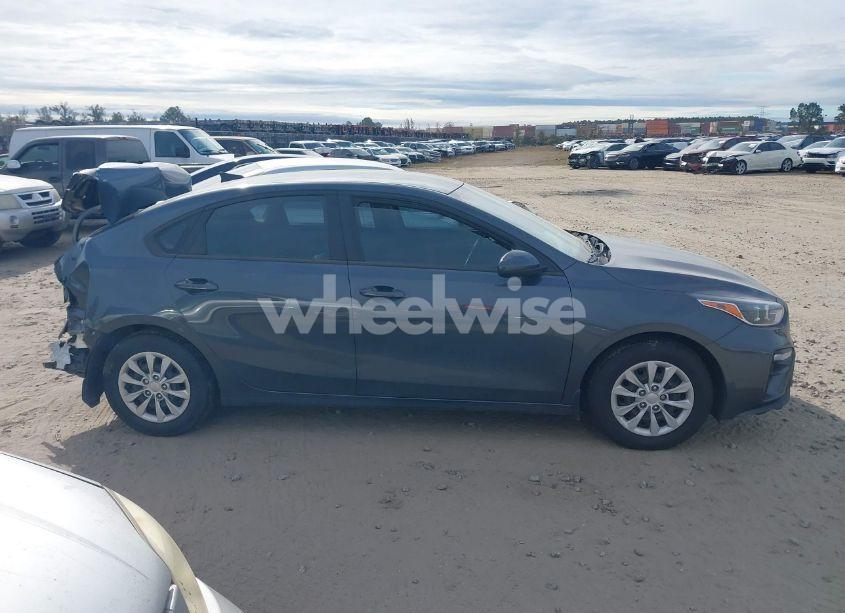 Photo 12 of 2021 Kia Forte FE (VIN 3KPF24AD5ME266088)