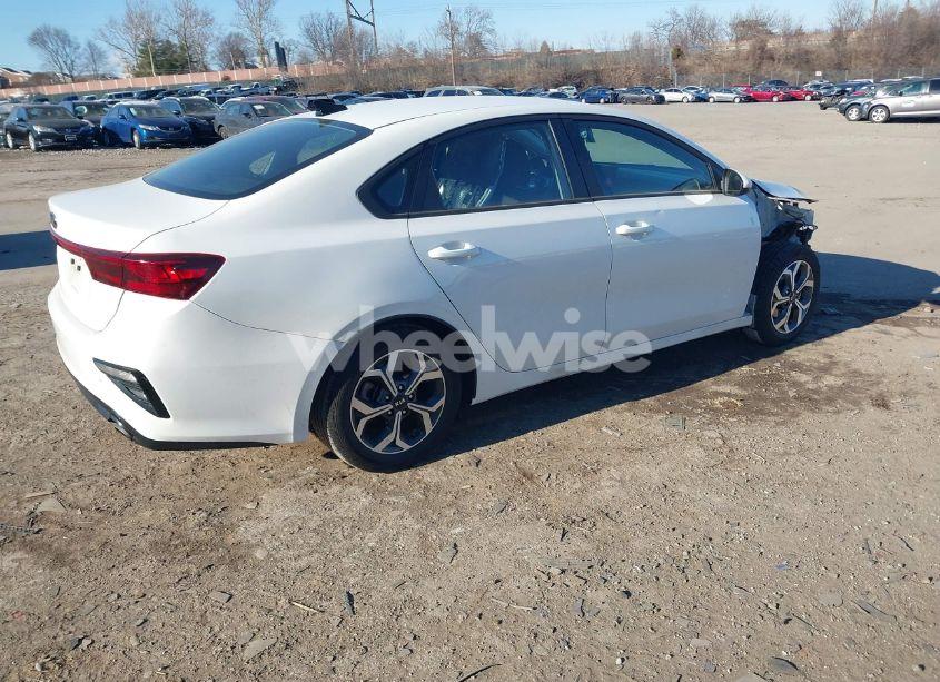 Photo 4 of 2021 Kia Forte LXS (VIN 3KPF24AD5ME266480)