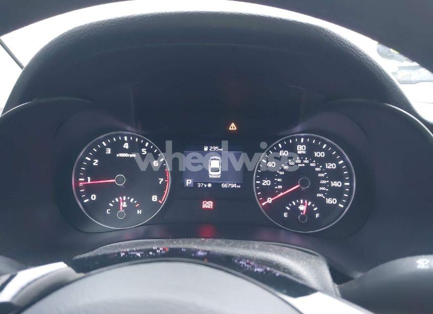 Photo 7 of 2021 Kia Forte LXS (VIN 3KPF24AD5ME278984)