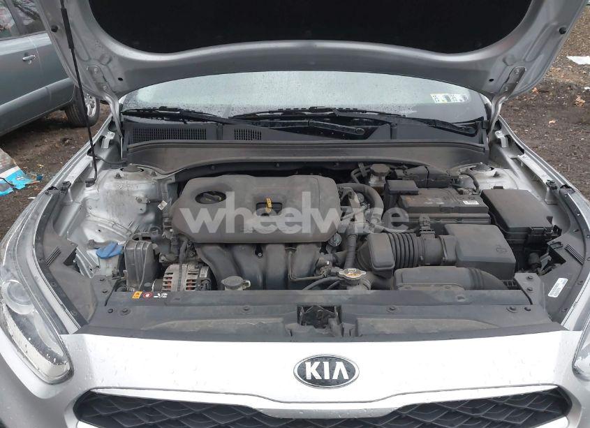 Photo 10 of 2021 Kia Forte LXS (VIN 3KPF24AD5ME284641)