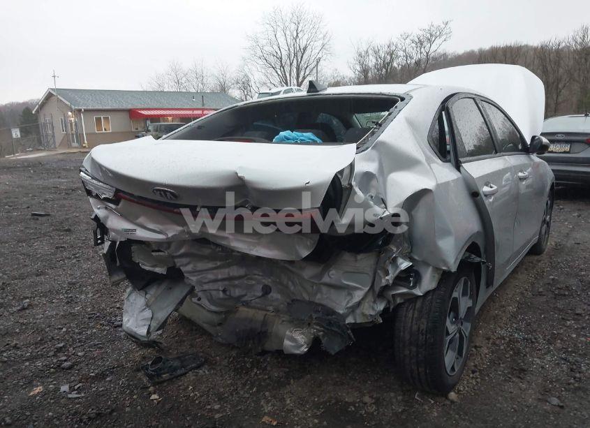 Photo 6 of 2021 Kia Forte LXS (VIN 3KPF24AD5ME284641)