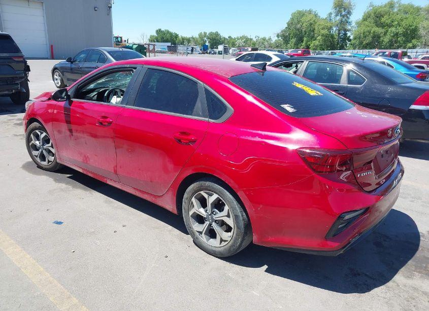 Photo 3 of 2021 Kia Forte LXS (VIN 3KPF24AD5ME289354)