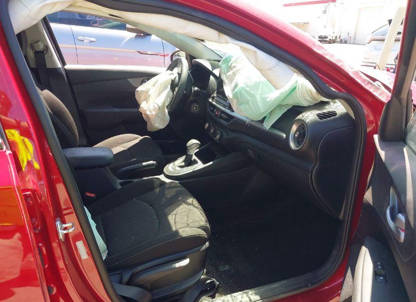 Photo 5 of 2021 Kia Forte LXS (VIN 3KPF24AD5ME289354)