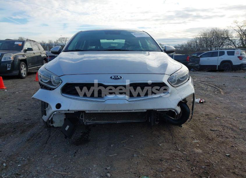 Photo 13 of 2021 Kia Forte LXS (VIN 3KPF24AD5ME297292)