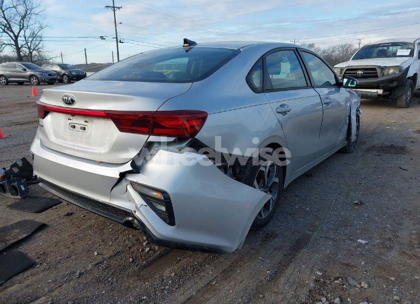 Photo 4 of 2021 Kia Forte LXS (VIN 3KPF24AD5ME297292)