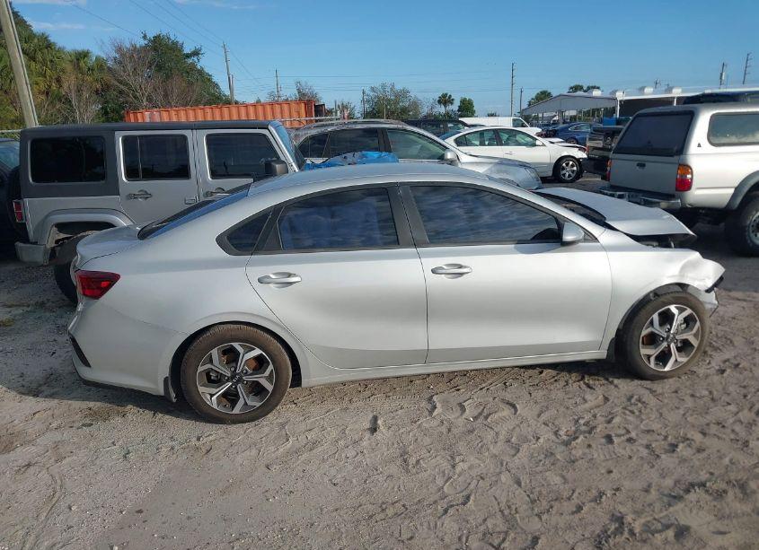 Photo 14 of 2021 Kia Forte LXS (VIN 3KPF24AD5ME319128)