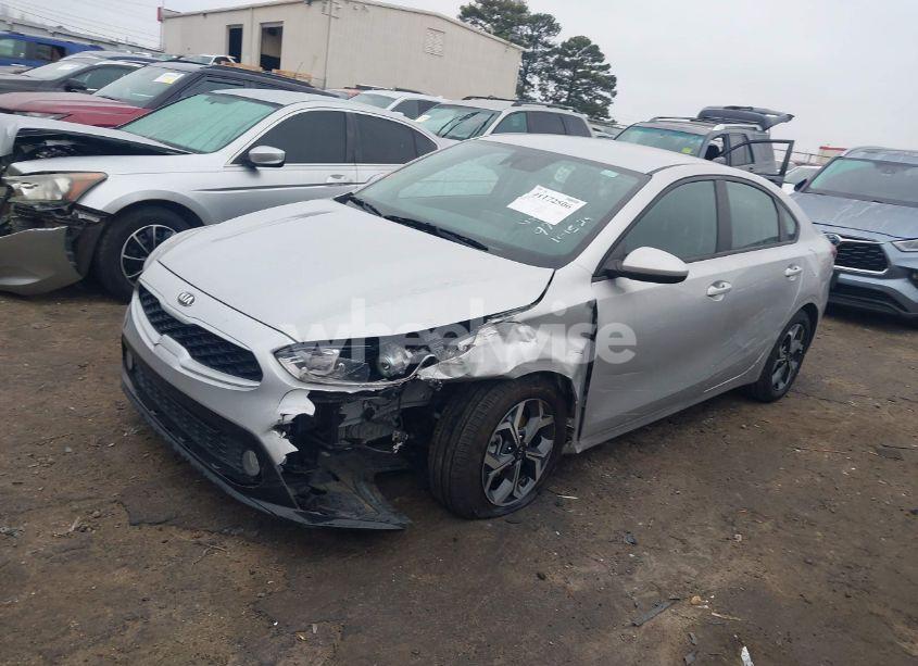 Photo 2 of 2021 Kia Forte LXS (VIN 3KPF24AD5ME329772)