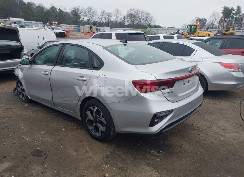 Photo 3 of 2021 Kia Forte LXS (VIN 3KPF24AD5ME329772)