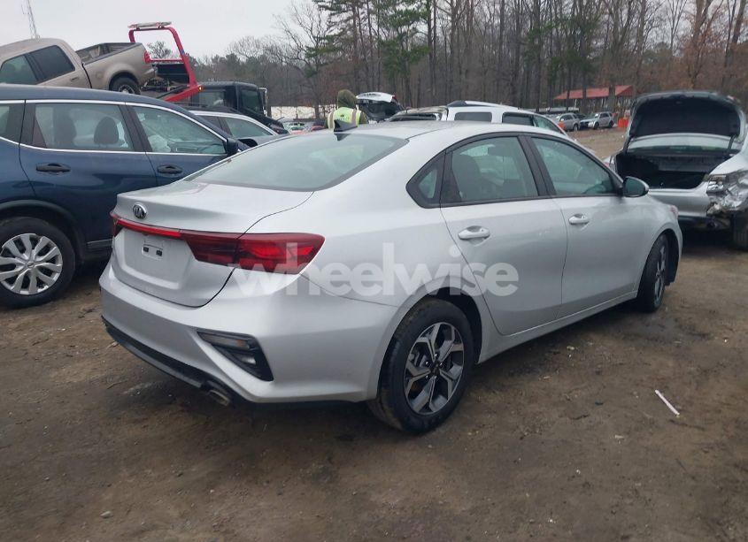Photo 4 of 2021 Kia Forte LXS (VIN 3KPF24AD5ME329772)