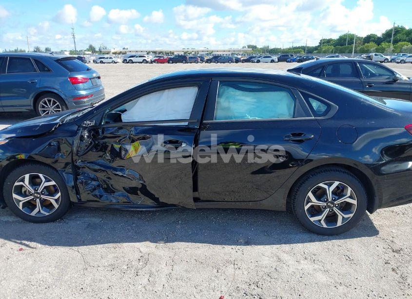 Photo 14 of 2021 Kia Forte LXS (VIN 3KPF24AD5ME332445)