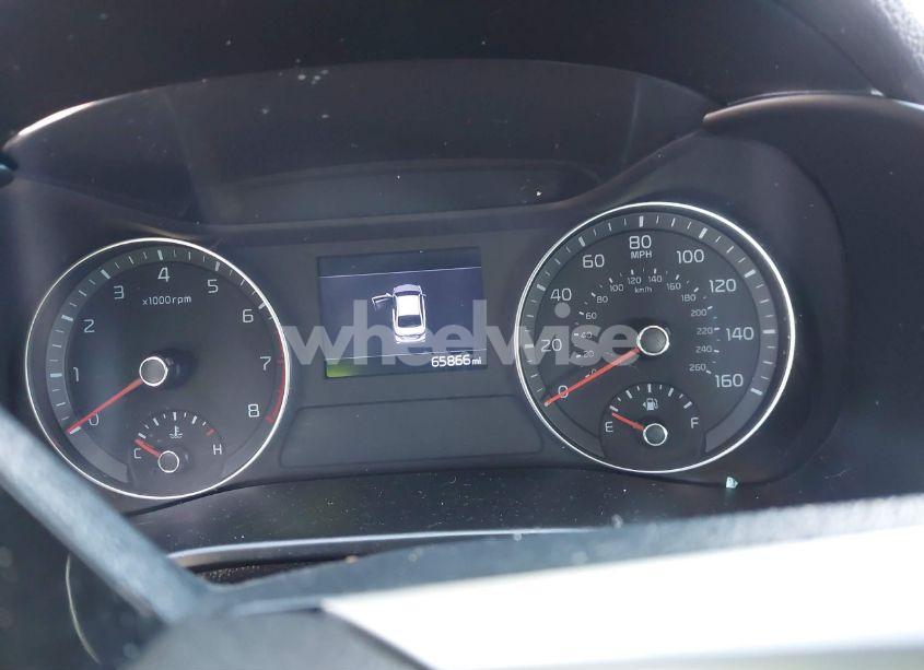 Photo 7 of 2021 Kia Forte LXS (VIN 3KPF24AD5ME332445)