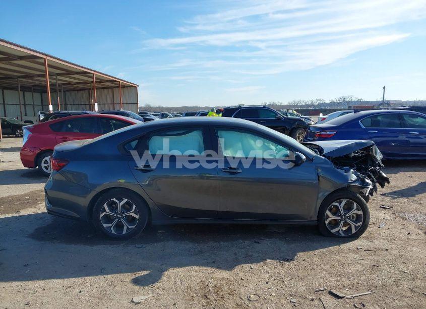 Photo 14 of 2021 Kia Forte LXS (VIN 3KPF24AD5ME334745)