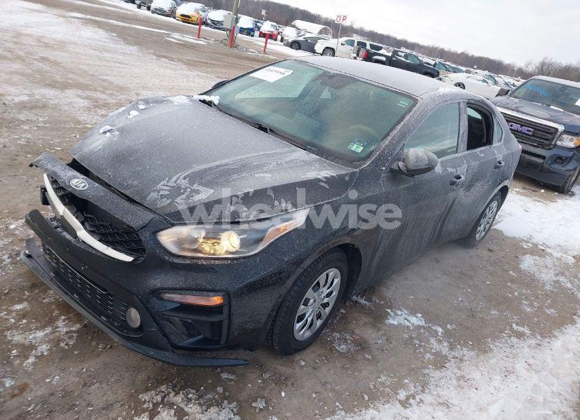 Photo 2 of 2021 Kia Forte FE (VIN 3KPF24AD5ME344899)