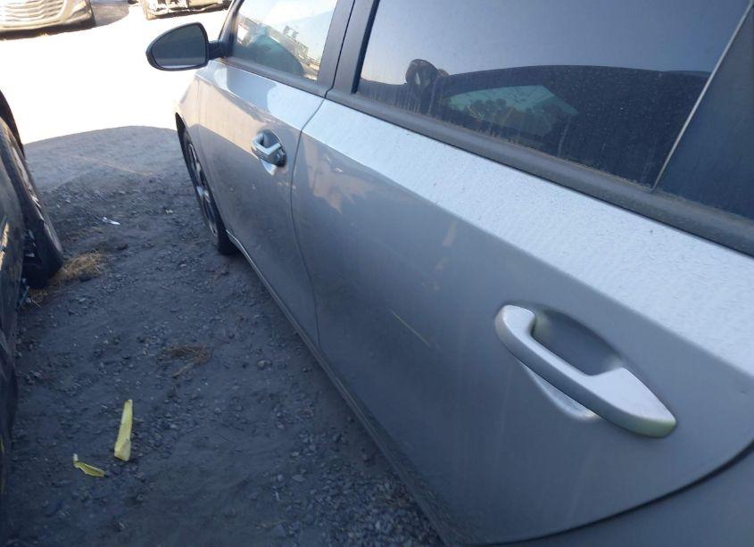 Photo 15 of 2021 Kia Forte LXS (VIN 3KPF24AD5ME345891)