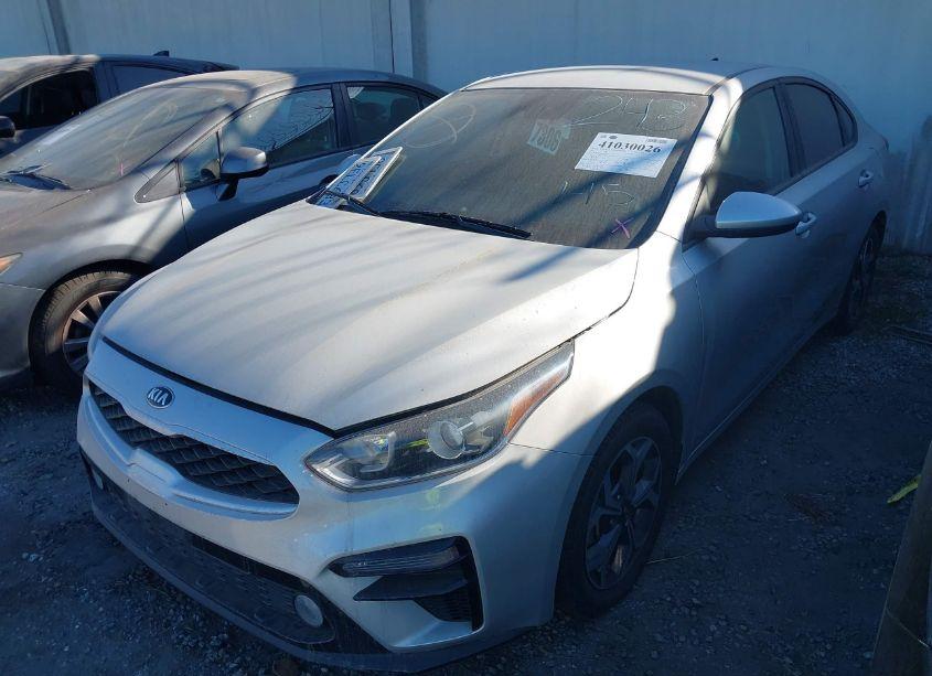 Photo 2 of 2021 Kia Forte LXS (VIN 3KPF24AD5ME345891)