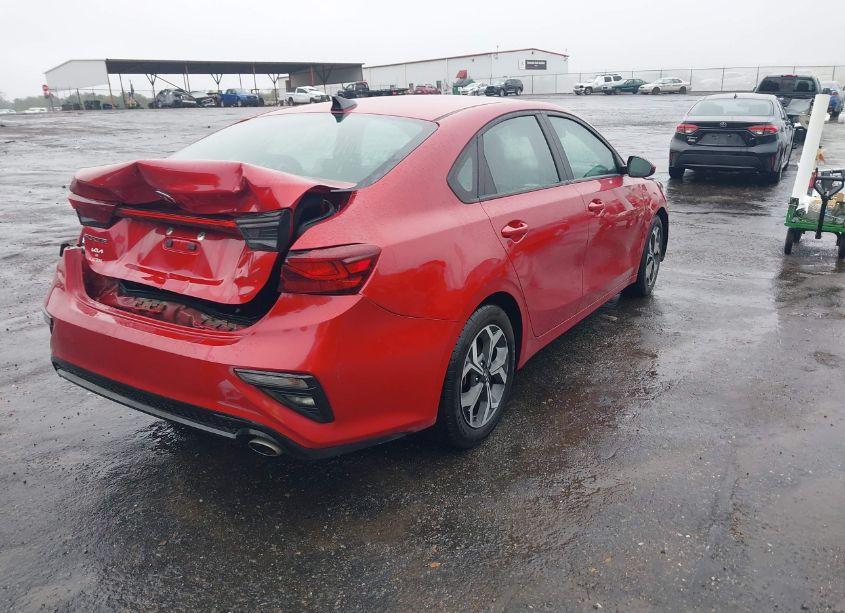 Photo 4 of 2021 Kia Forte LXS (VIN 3KPF24AD5ME361718)