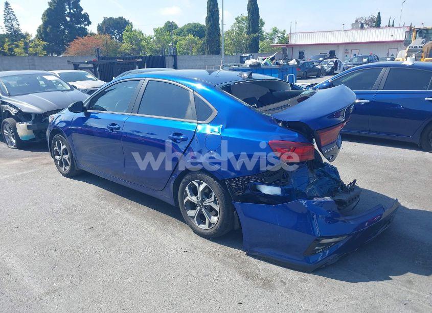 Photo 3 of 2021 Kia Forte LXS (VIN 3KPF24AD5ME375294)