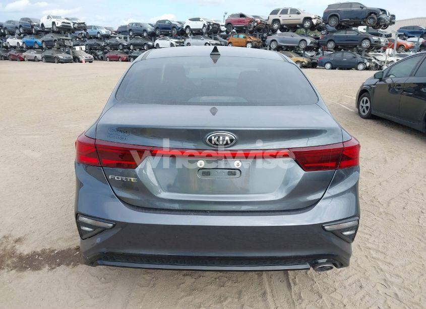 Photo 16 of 2021 Kia Forte LXS (VIN 3KPF24AD5ME378177)