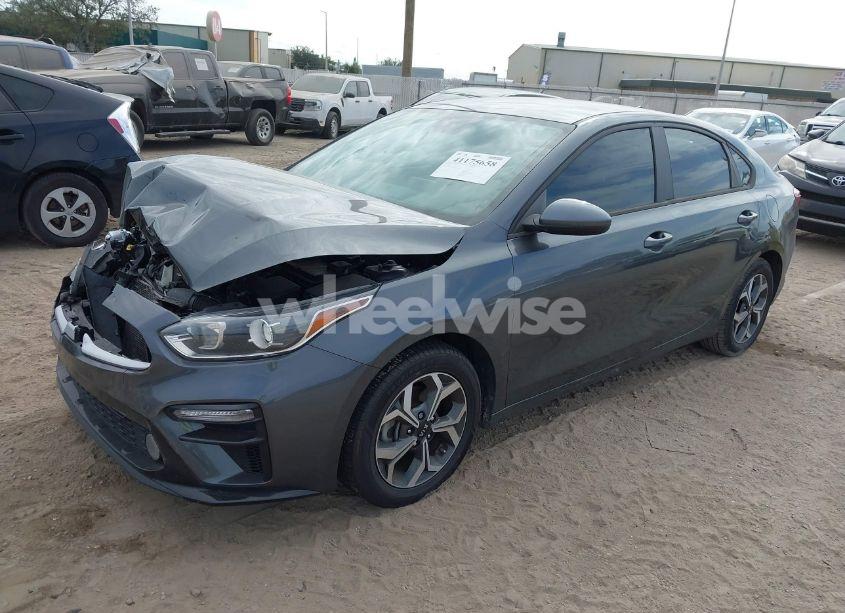 Photo 2 of 2021 Kia Forte LXS (VIN 3KPF24AD5ME378177)