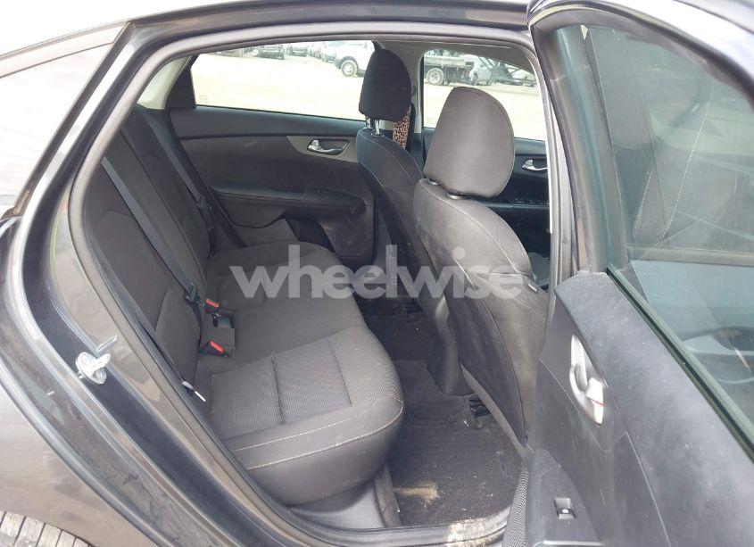 Photo 8 of 2021 Kia Forte LXS (VIN 3KPF24AD5ME378177)