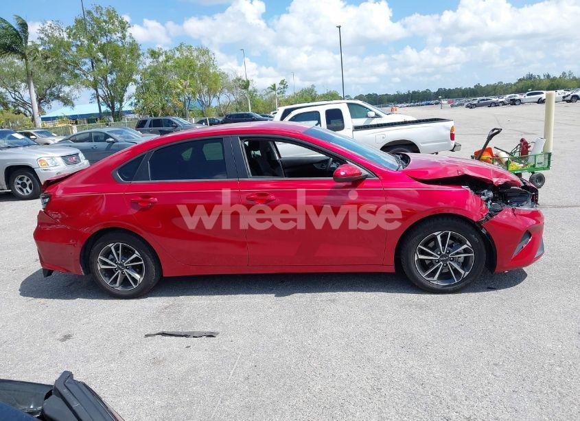 Photo 14 of 2022 Kia Forte LXS (VIN 3KPF24AD5NE425273)